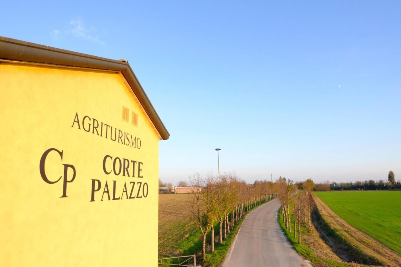 Agriturismo Corte Palazzo Marcaria Exterior foto