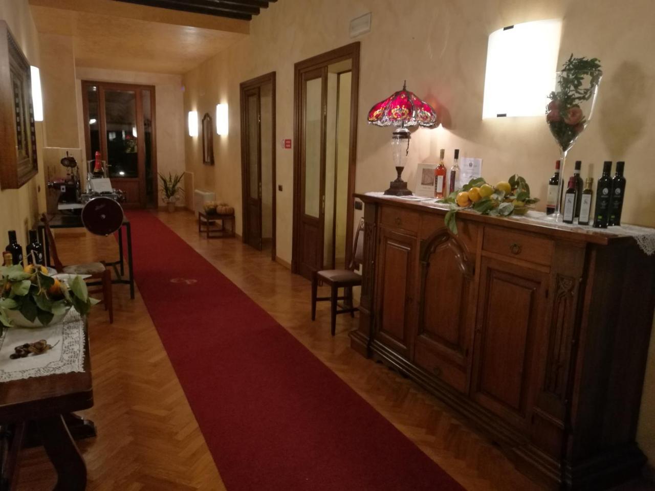 Agriturismo Corte Palazzo Marcaria Exterior foto